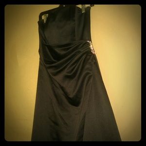 Black prom dress